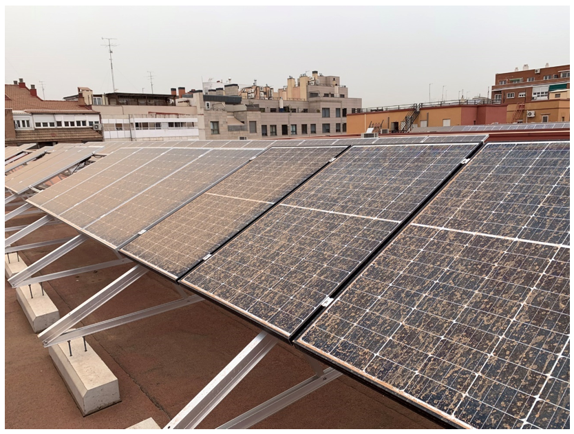 Modulos afectados por calima en Solar Academy